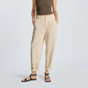 Everlane TENCEL relaxed Chino in Buttersoft Parchment